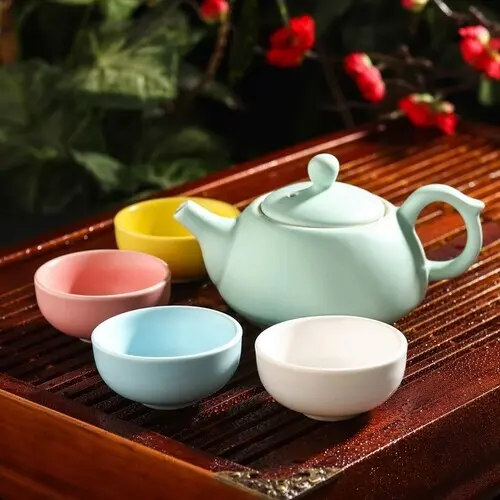 Набор для чайной церемонии "Утро", 5 предметов: чайник 200 мл, 4 чашки 50 мл 3613884