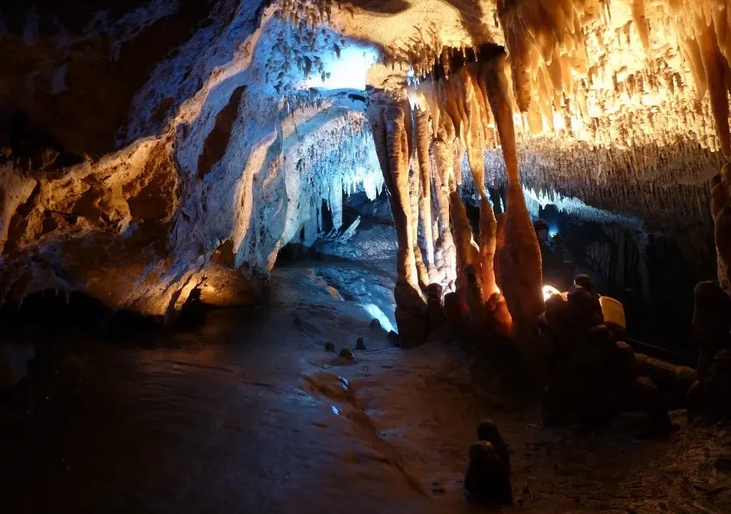 Спелеотуризм туризм: Мокрушинская пещера (Приморье)
