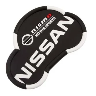 Фото для Коврик панели противоскользящий SW машина с логотипом NISSAN 200*125*6мм