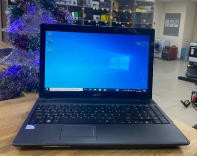 Acer Aspire 5733Z