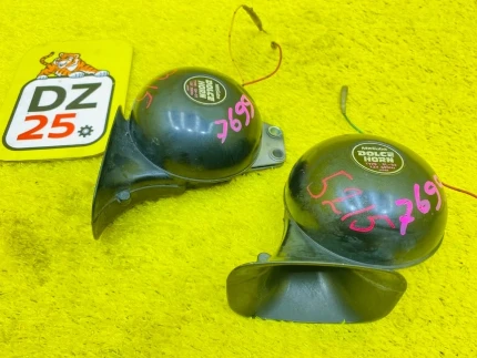 Фото для Сигнал звуковой TOYOTA LAND CRUISER UZJ100W 2UZFE 2002/Цвет 057 перед. (б/у)