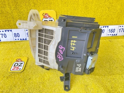 Фото для Печка салона TOYOTA LAND CRUISER/LAND CRUISER CYGNUS (б/у)