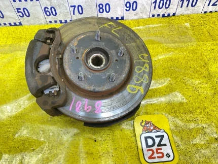 Фото для Ступица TOYOTA VOXY/NOAH/IPSUM/ISIS/ESQUIRE/PICNIC/AVENSIS ZWR80/ZWR80W/ZRR80W/ZRR80G 3ZRFAE 2014 перед. лев. (б/у)