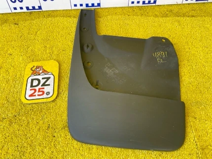 Фото для Брызговик TOYOTA LAND CRUISER PRADO (б/у)