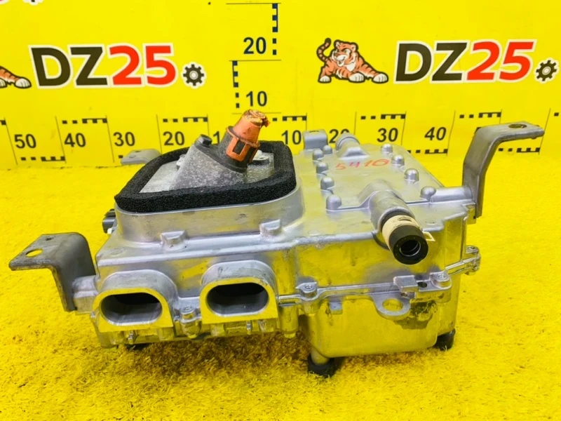 Фото для Инвертор MITSUBISHI OUTLANDER GG2W 4B11 2013/Цвет U17B перед. (б/у)