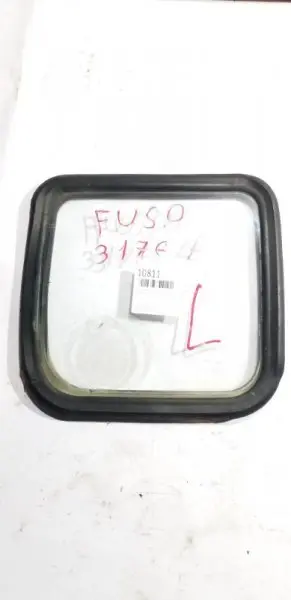Стекло двери Mitsubishi Fuso FK330C 6D31 перед. лев.