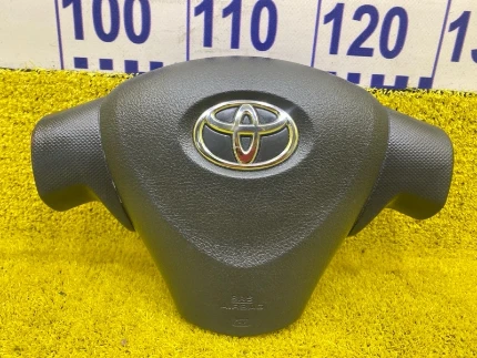 Фото для Подушка безопасности водителя TOYOTA ISIS (б/у)