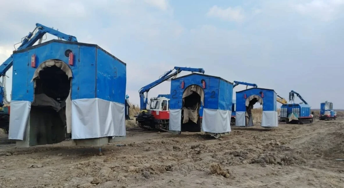 Фото для Полог водонепроницаемый негорючий с люверсами 3*3 м